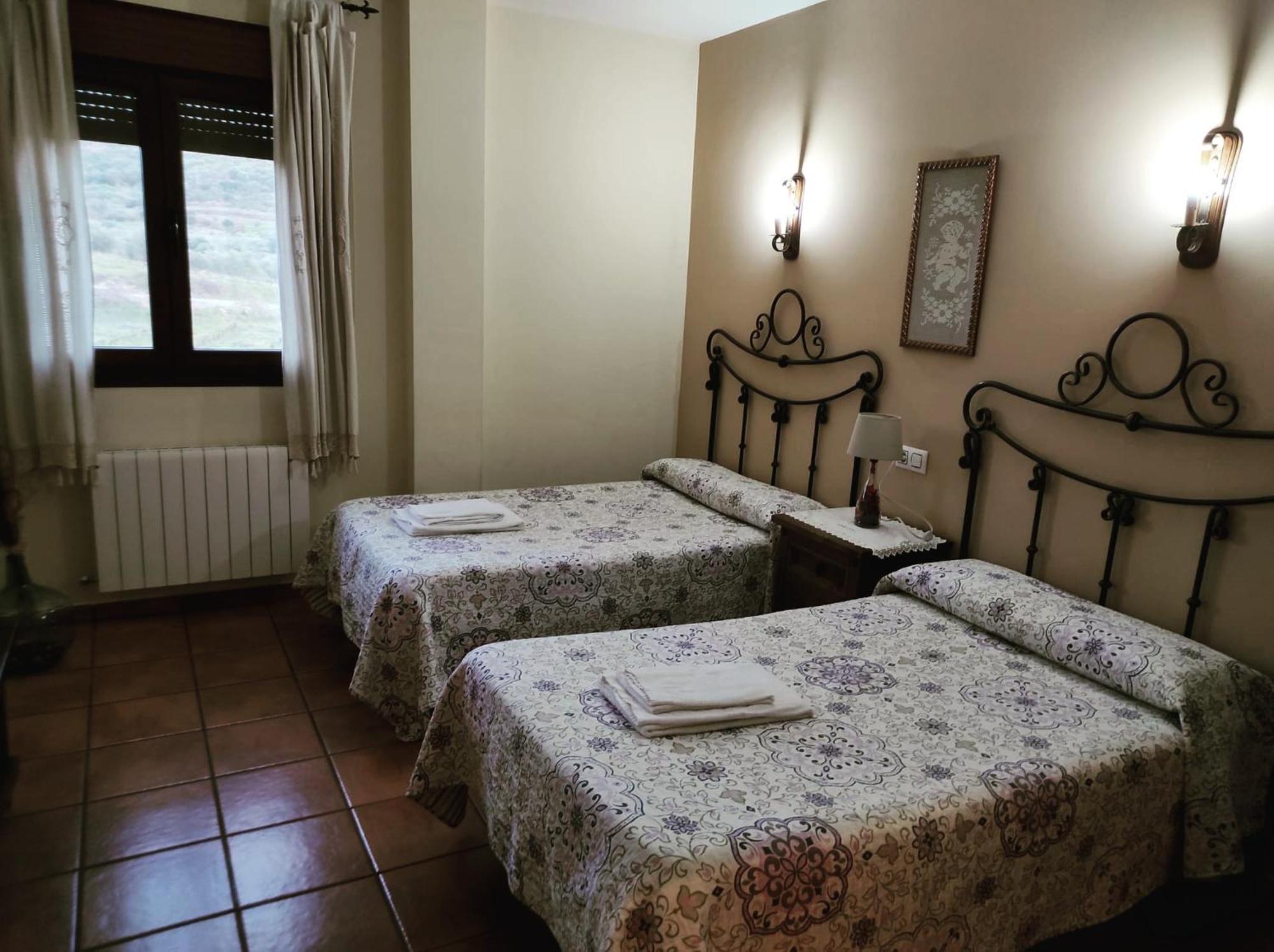 Casa Rural Los Olivos Sotoserrano エクステリア 写真